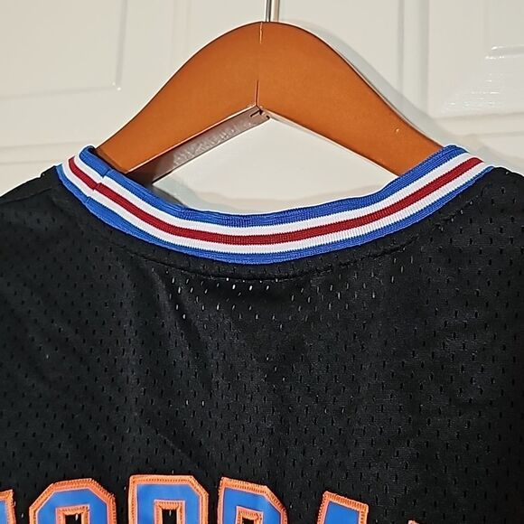 Champion Vintage 90’s Jersey Space Jam Michael Jordan 23 Tune Squad Size Medium - Picture 9 of 10